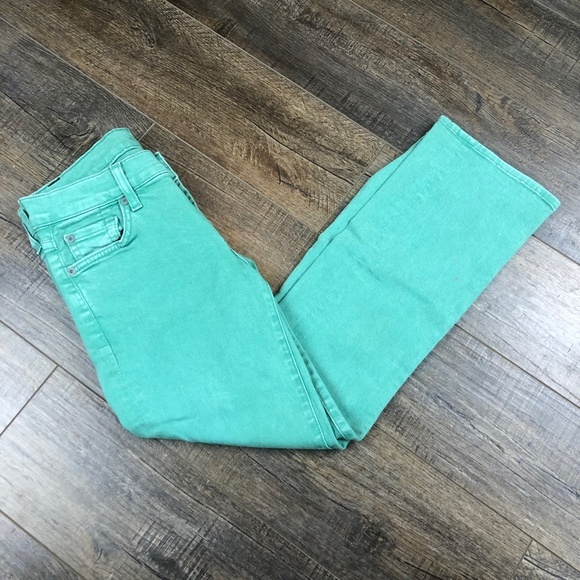 7 For All Mankind Green Crop Flare Jeans Pants Denim ((size 25)) - Picture 5 of 8